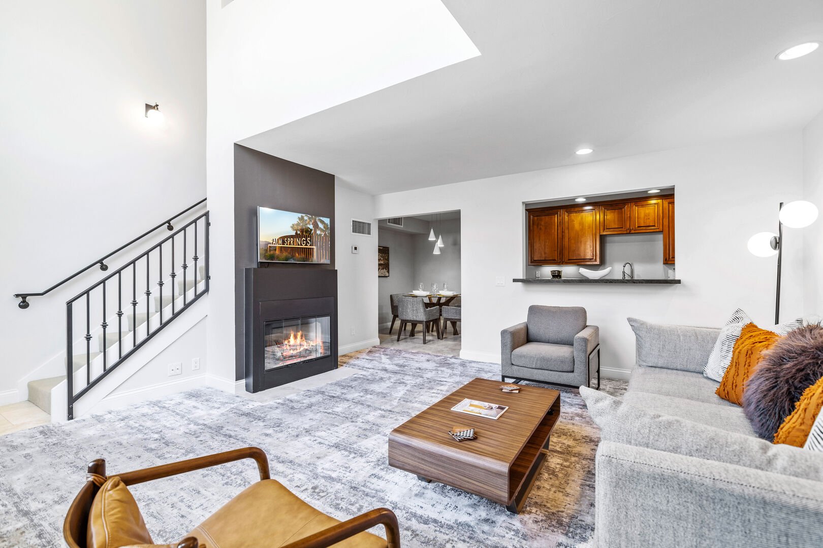 The living room in one of our Stagecoach vacation rentals